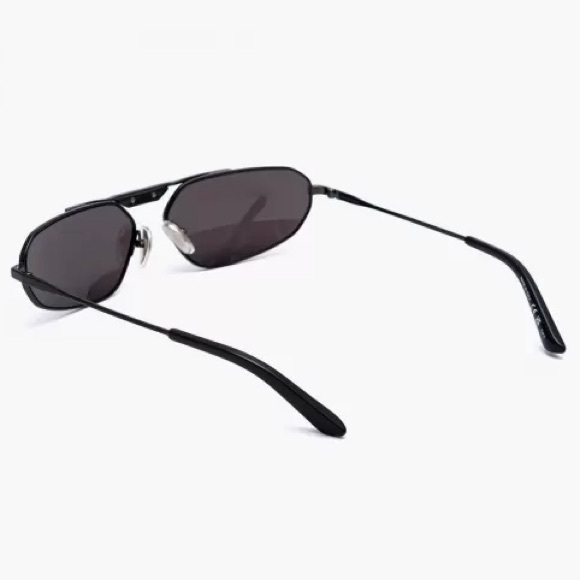 NEW BALENCIAGA OVAL METAL SUNGLASSES BALENCIAGA BB0245S 001 BLACK EYEWEAR - Picture 6 of 7